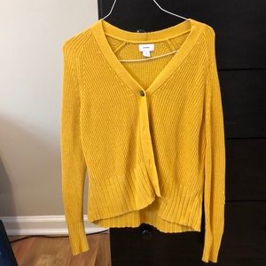 old navy sweater